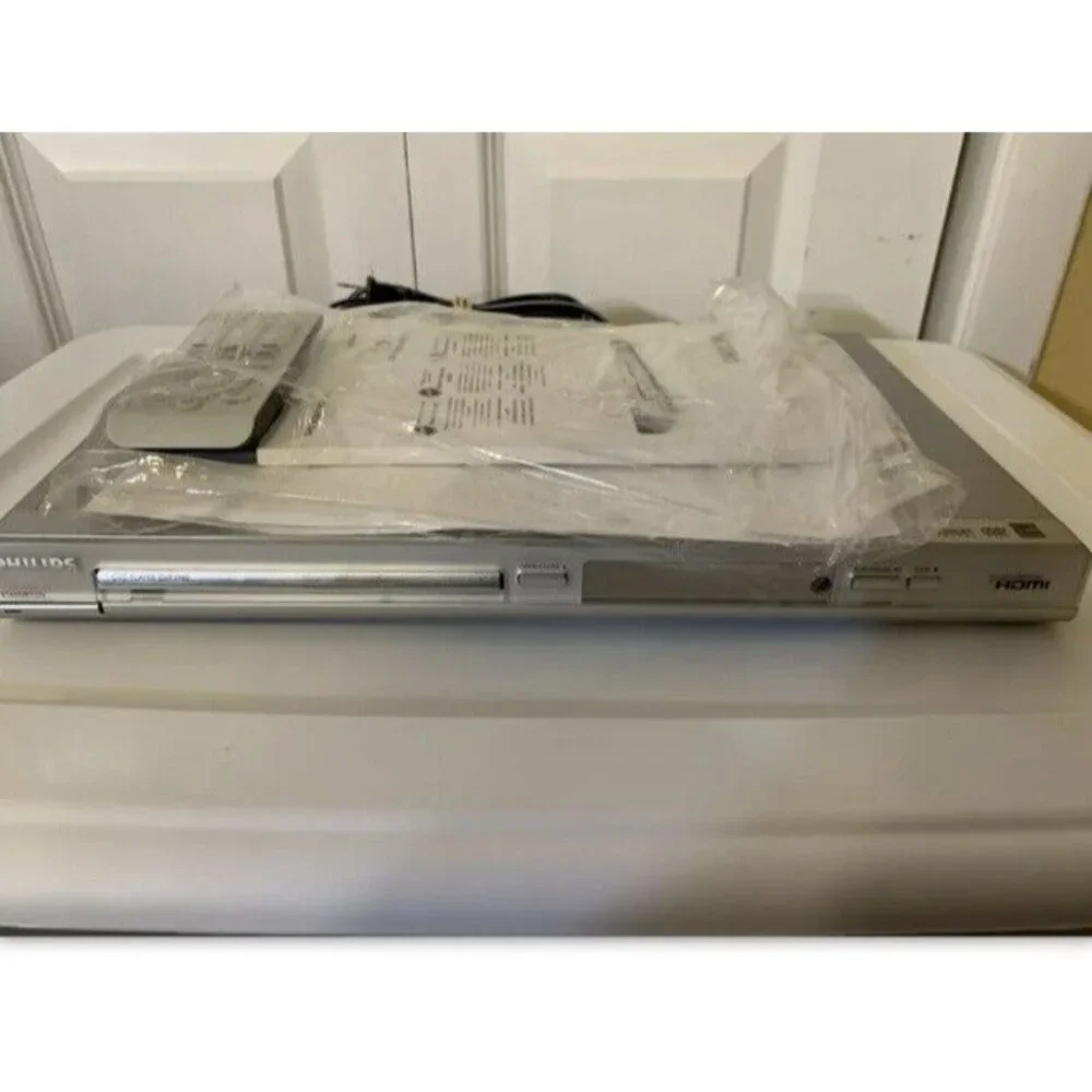 DVD player Philips DVP 3960‎ Gray Manual And Remote